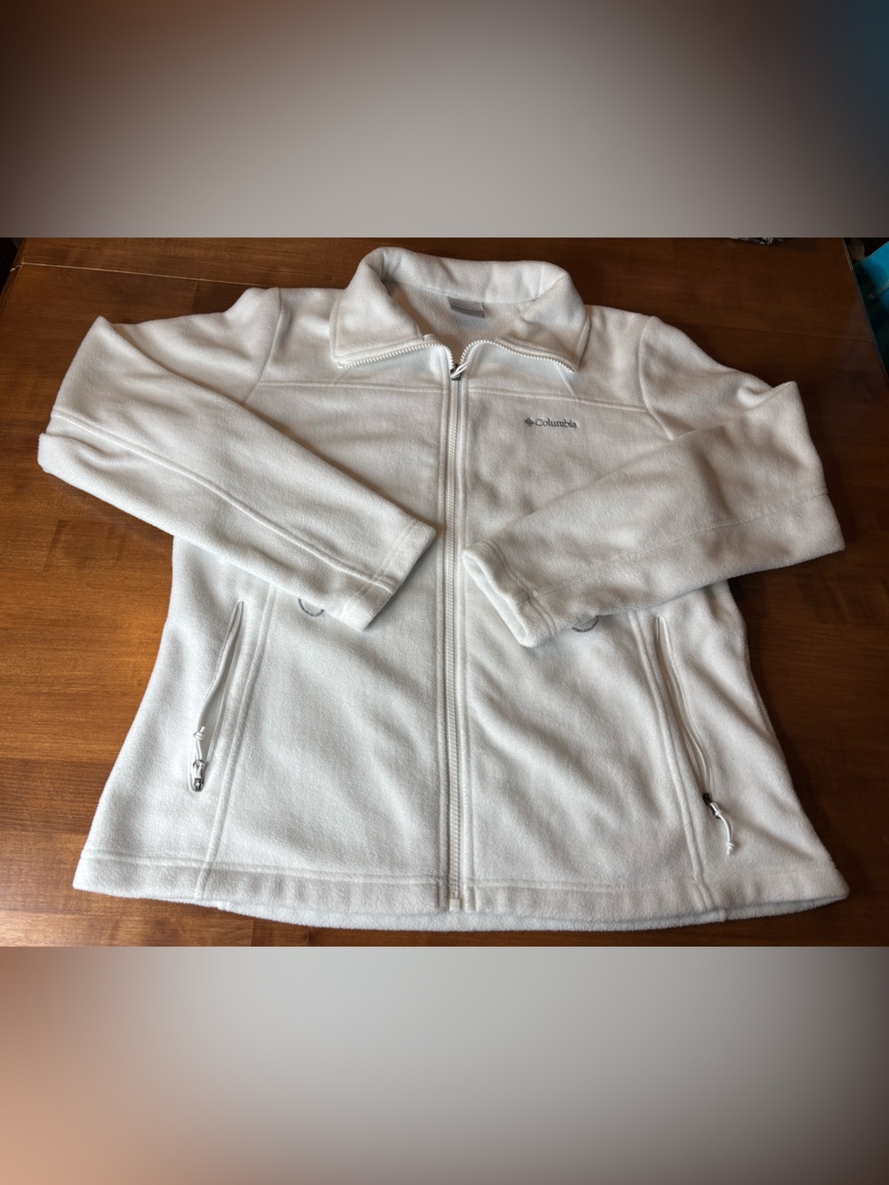 Columbia White Full-Zip Women’s Fleece Jacket